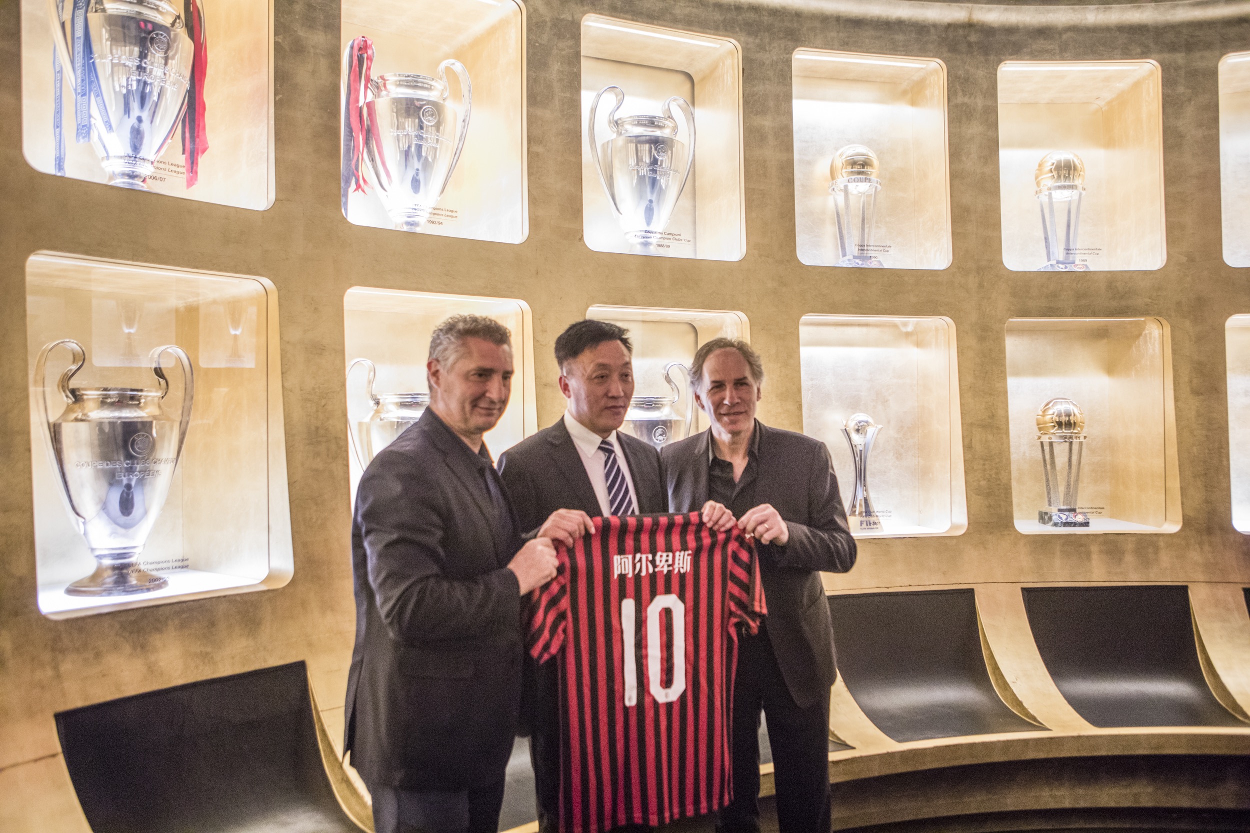 e没有硬拼 e没有硬拼